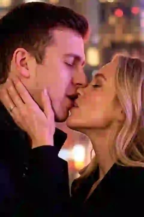 Couple sharing a french kiss. Effect for AI kissing image generator.