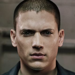 Вентворт Миллер с короткой стрижкой. Шаблон модели для замены лица на фотографии.